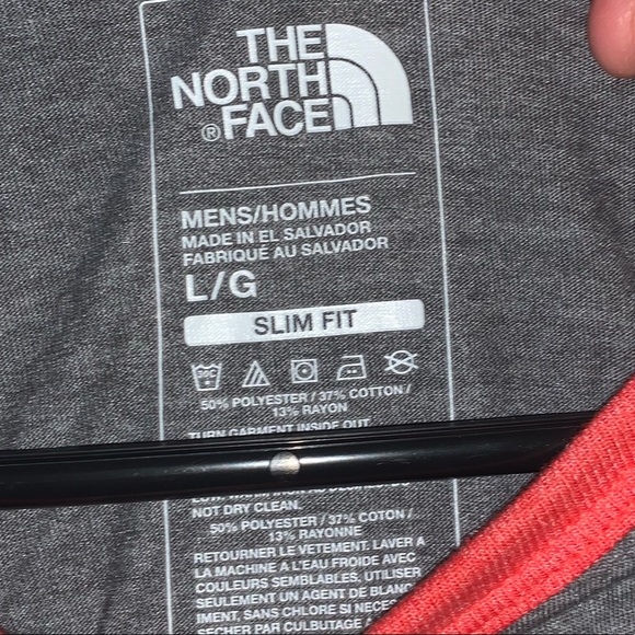 Northface t-shirt - Picture 3 of 3